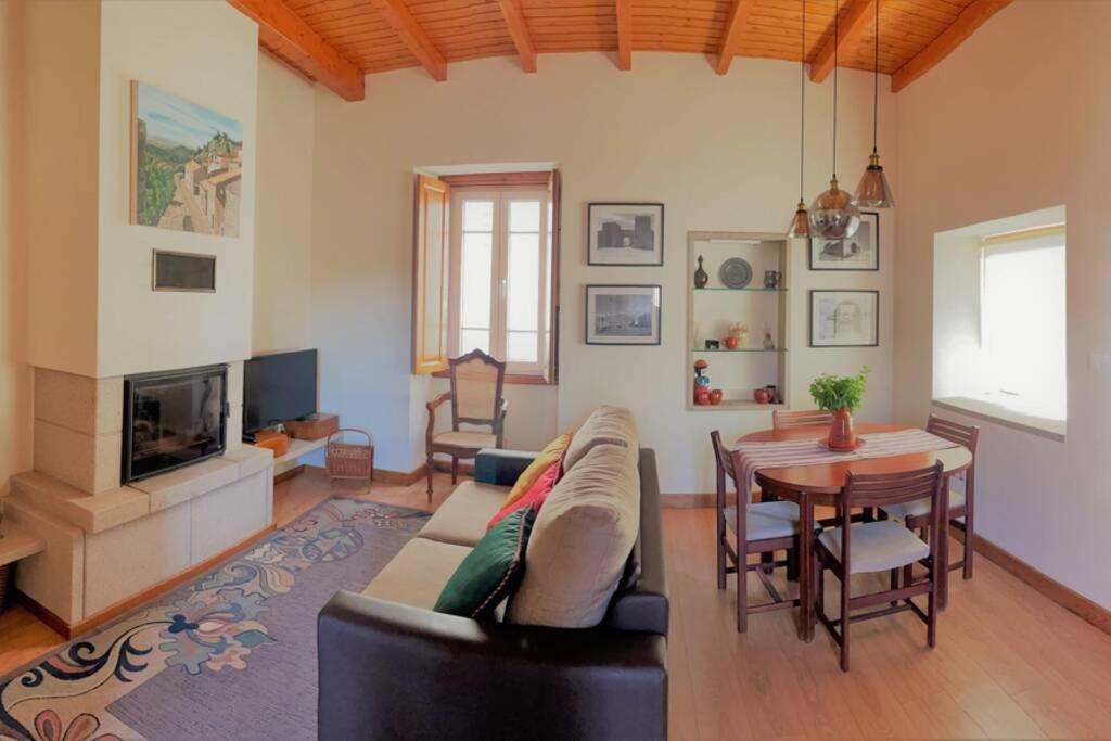 Casa De Sampaio - Castelo Mendo Villa Eksteriør bilde